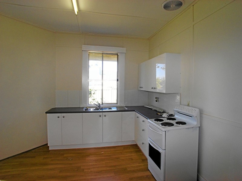 307 Peisley Street, Orange NSW 2800