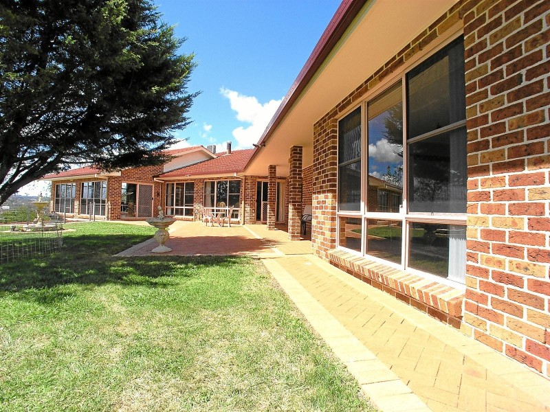 75 Horspool Way, Orange NSW 2800