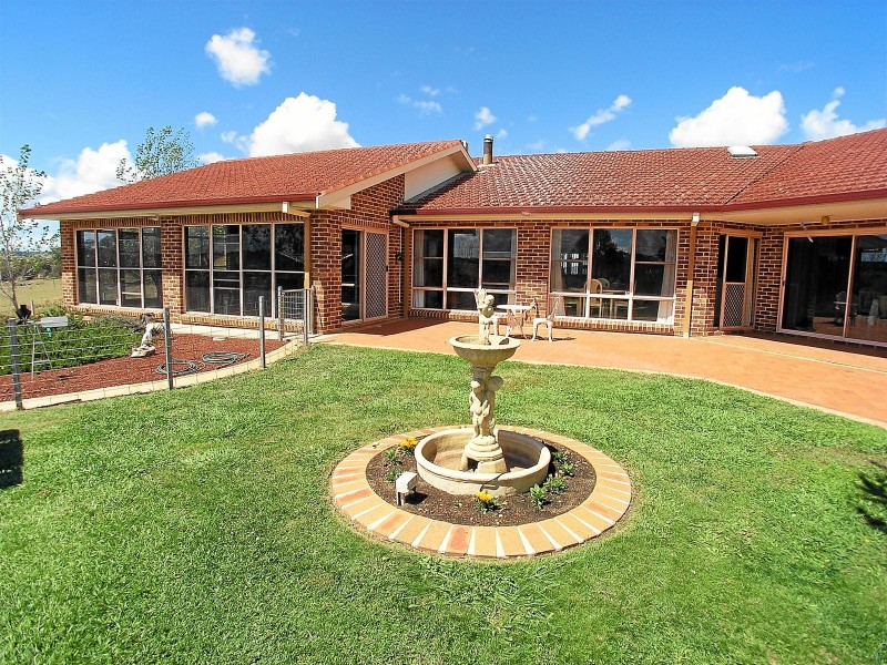 75 Horspool Way, Orange NSW 2800