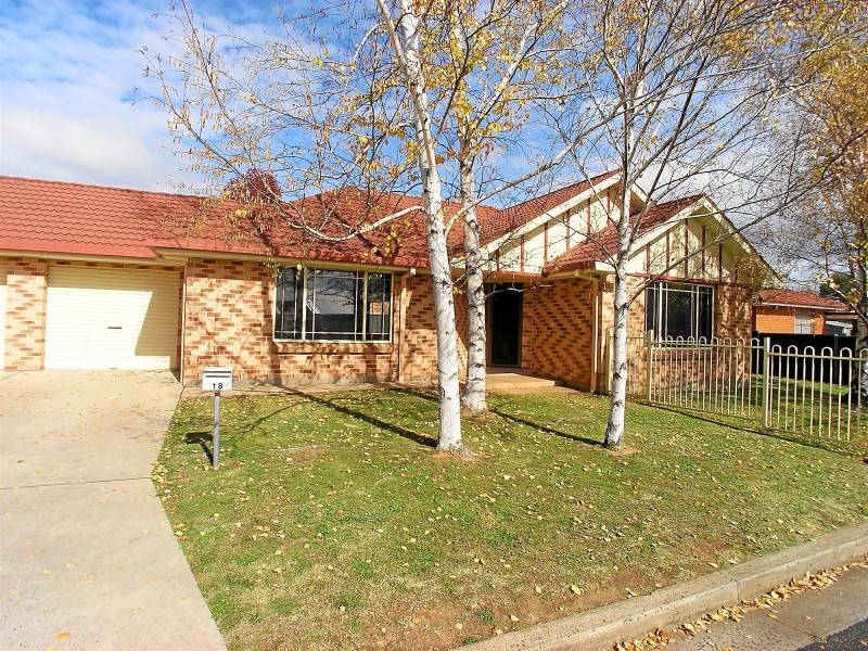 18 Rosemary Lane, Orange NSW 2800