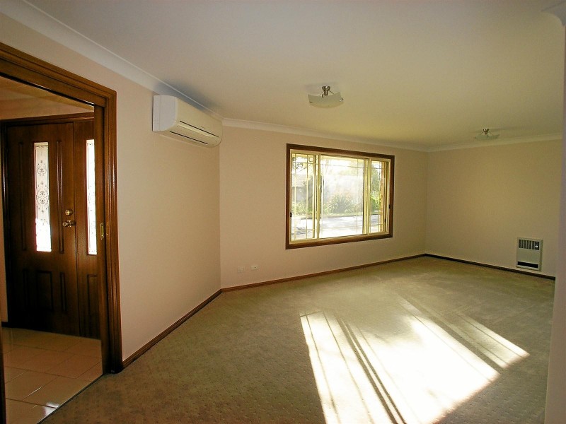 18 Rosemary Lane, Orange NSW 2800