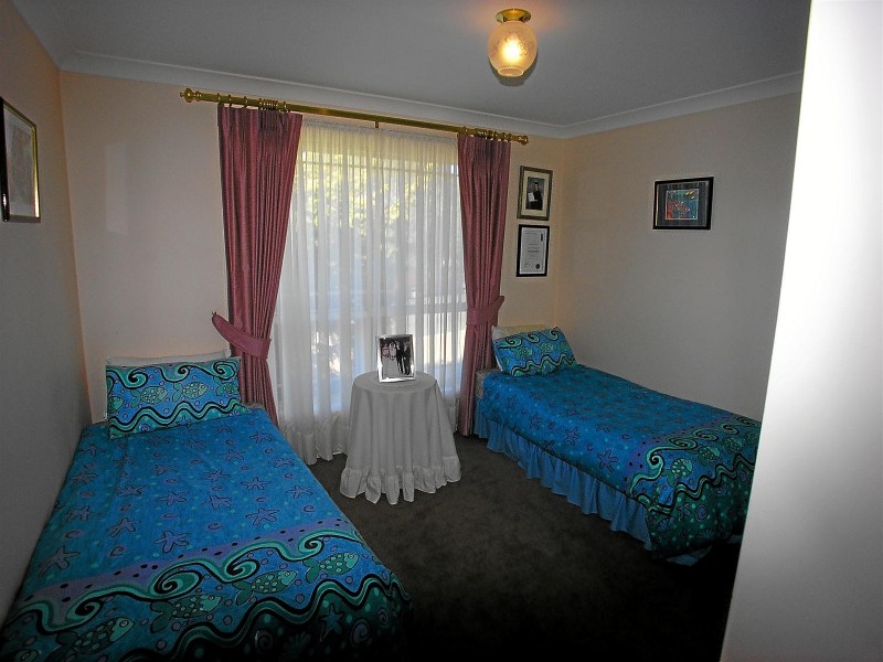 11 Glendale Crescent, Orange NSW 2800