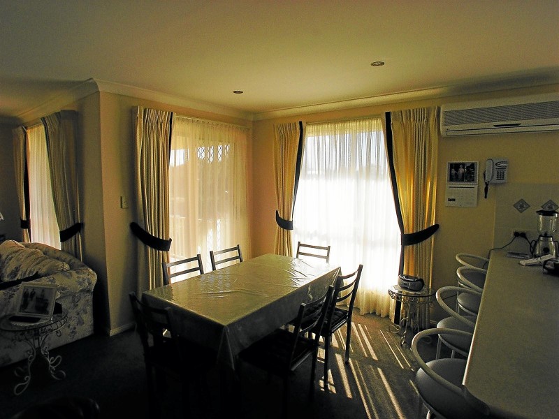 11 Glendale Crescent, Orange NSW 2800
