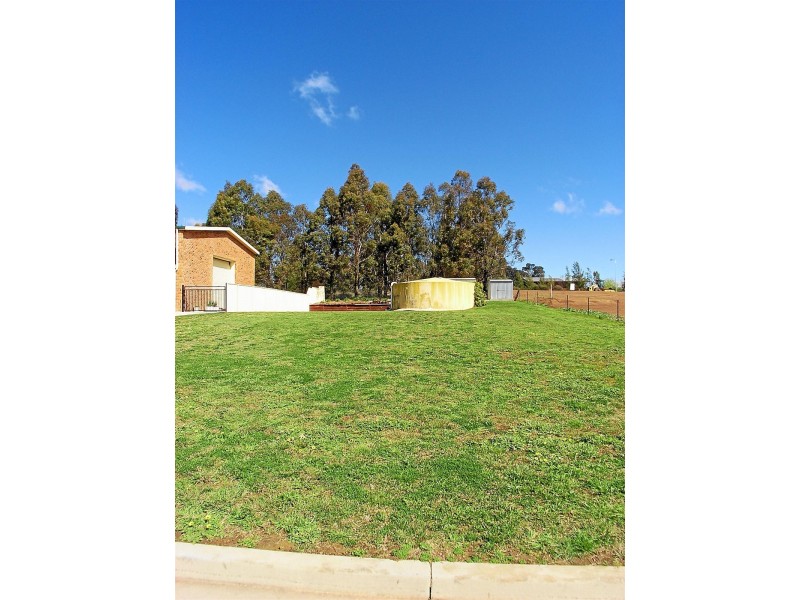 9 Eurawillah Street, Orange NSW 2800