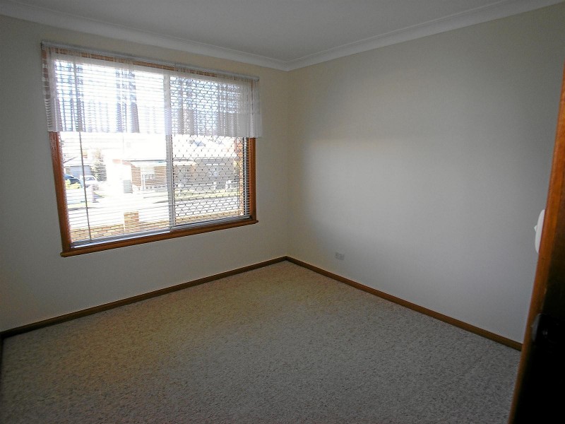 17 Curran Street, Orange NSW 2800