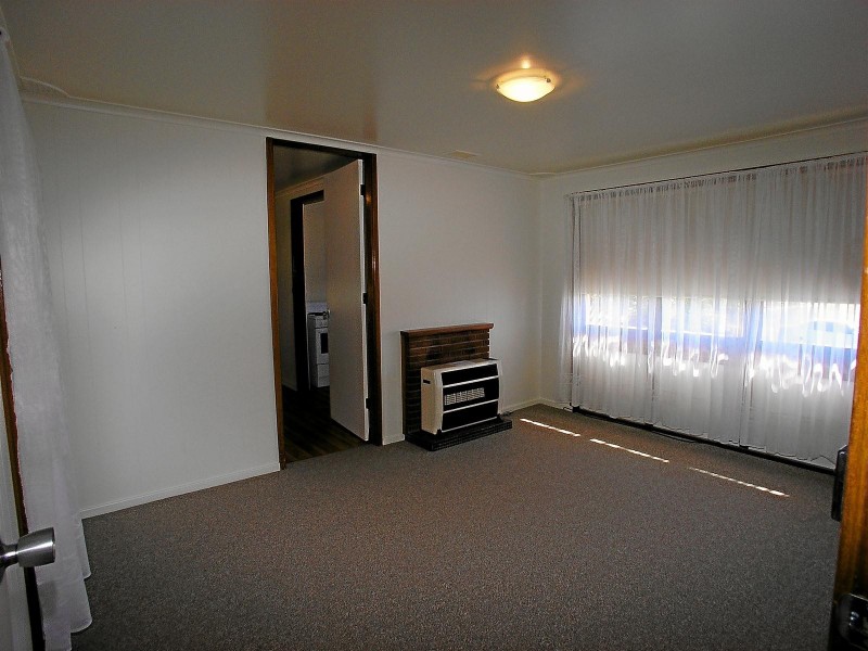 7 Algona Crescent, Orange NSW 2800