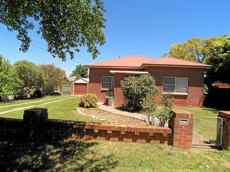 60 Casey Street, Orange NSW 2800