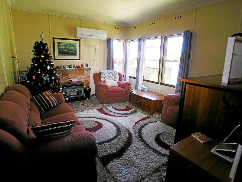 74 Maxwell Avenue, Orange NSW 2800