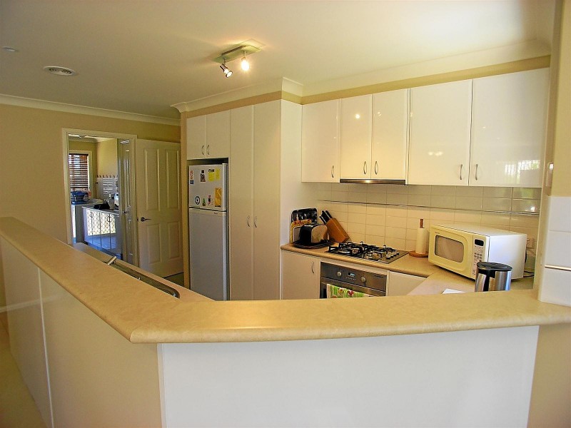 66 Kearneys Drive, Orange NSW 2800