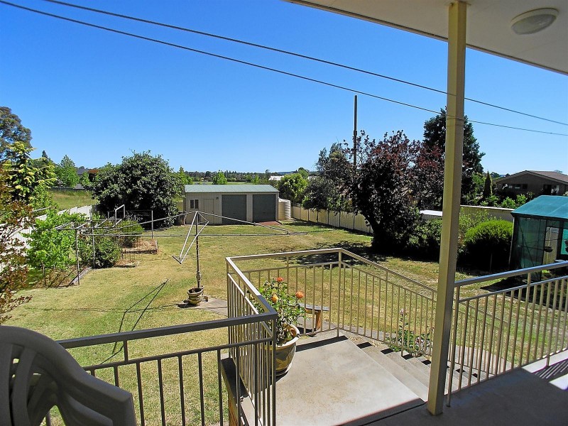 70 Icely Road, Orange NSW 2800