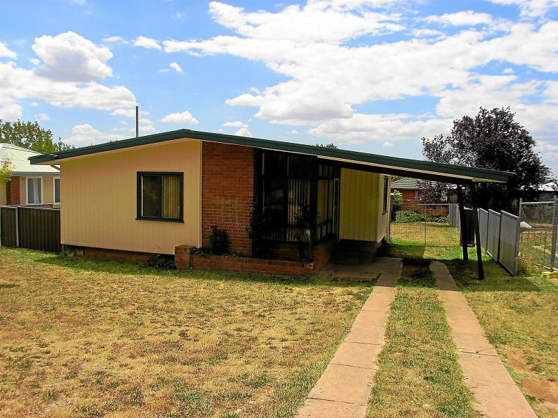 61 Adina Crescent, Orange NSW 2800