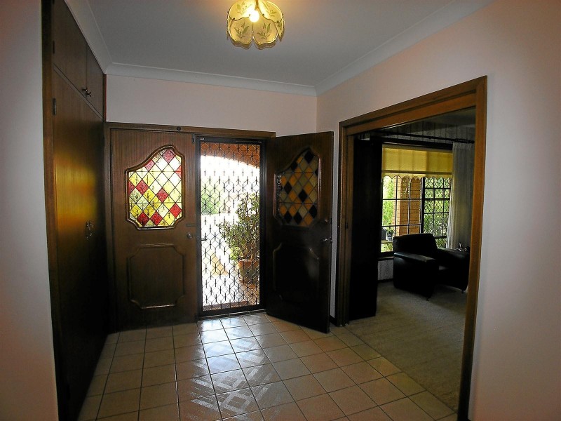 67 Wiare Circuit, Orange NSW 2800