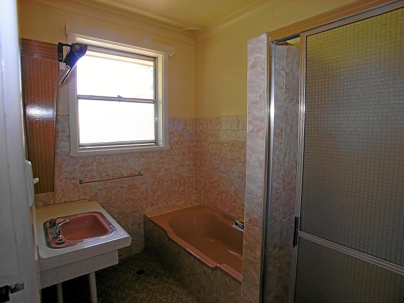 164 Sampson Street, Orange NSW 2800