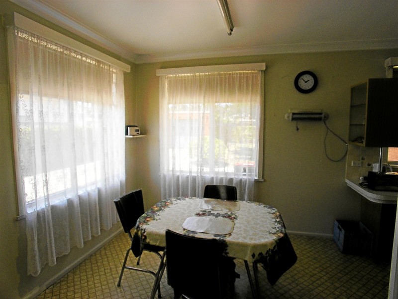 164 Sampson Street, Orange NSW 2800