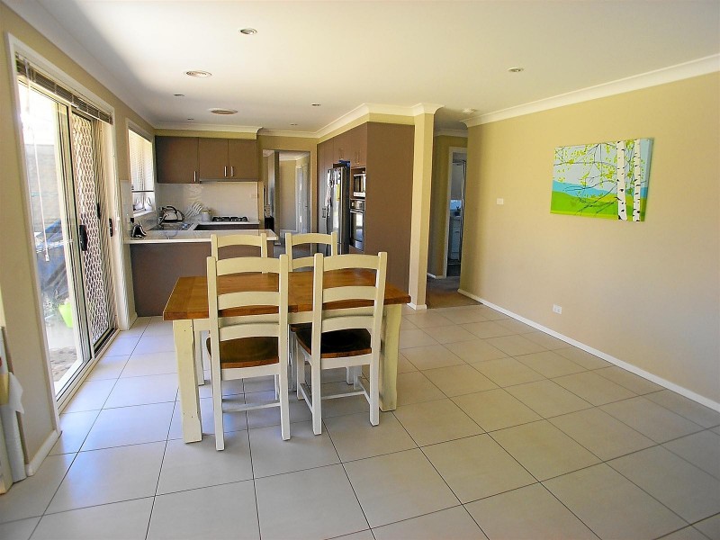 43 Jonathon Road, Orange NSW 2800