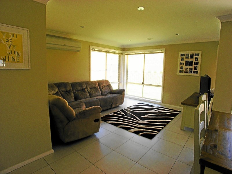 43 Jonathon Road, Orange NSW 2800