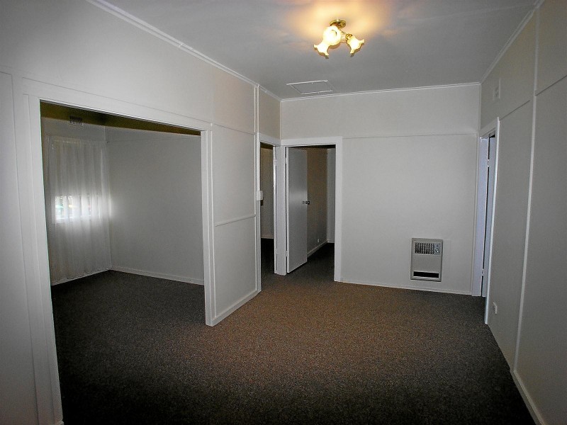 27 Moresby Street, Orange NSW 2800