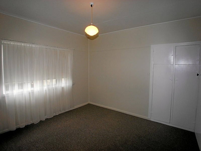 27 Moresby Street, Orange NSW 2800