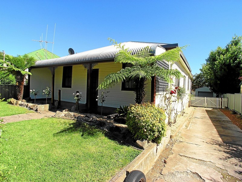 11 Rosemary Lane, Orange NSW 2800
