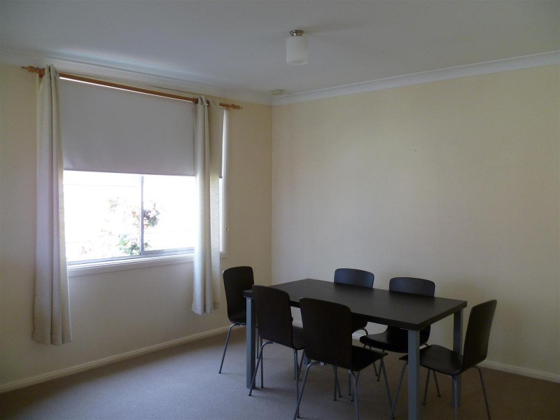 11 Rosemary Lane, Orange NSW 2800