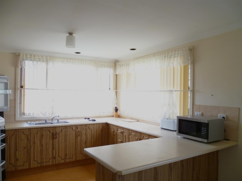 11 Rosemary Lane, Orange NSW 2800