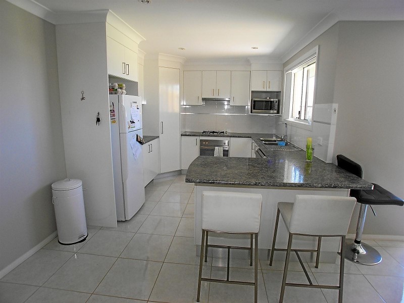 12 Agate Street, Orange NSW 2800