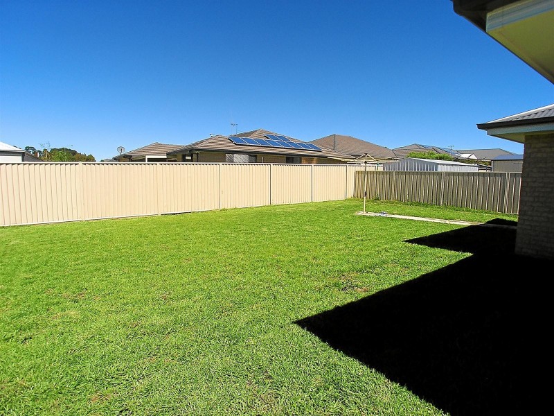 12 Agate Street, Orange NSW 2800