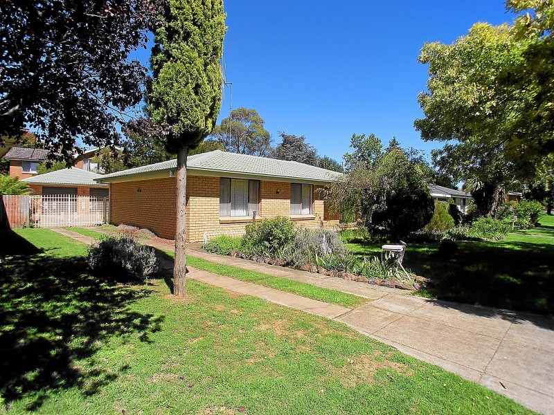 84 Matthews Avenue, Orange NSW 2800