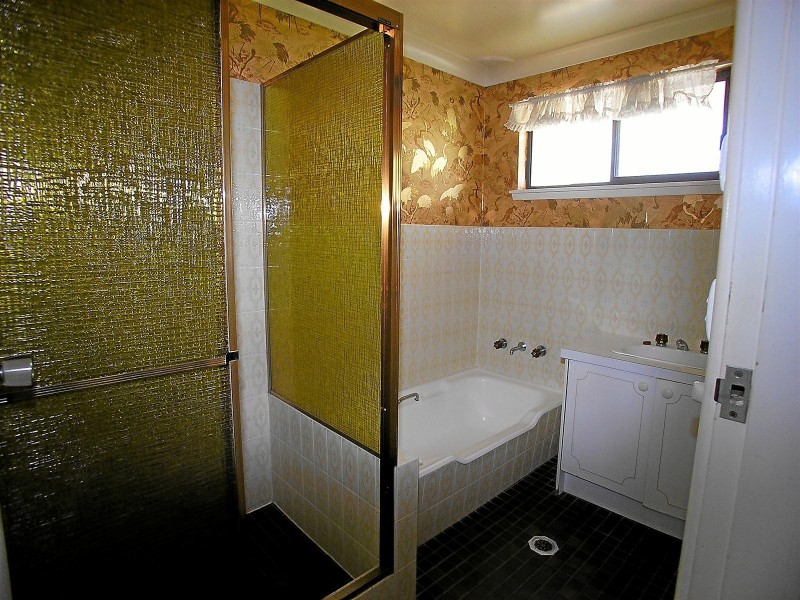 84 Matthews Avenue, Orange NSW 2800