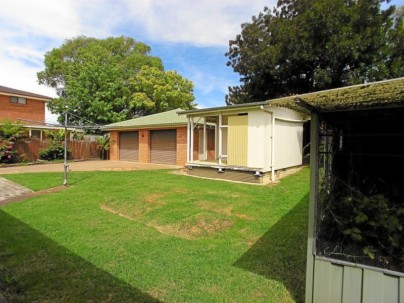 84 Matthews Avenue, Orange NSW 2800