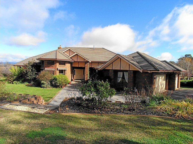 10 Illamatta Way, Orange NSW 2800