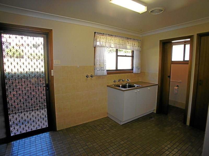 14 Wirruna Avenue, Orange NSW 2800