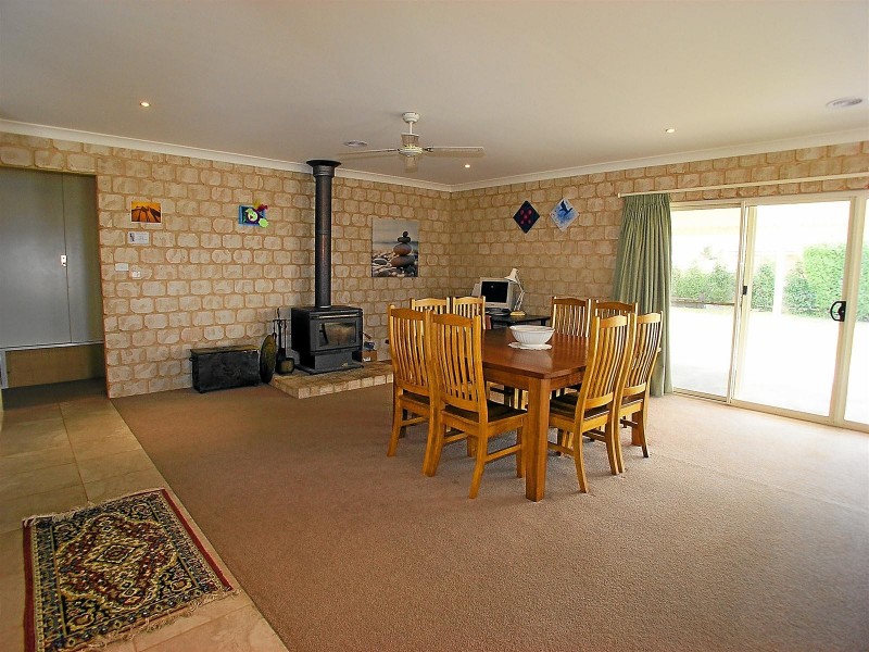 149 Ploughmans Lane, Orange NSW 2800