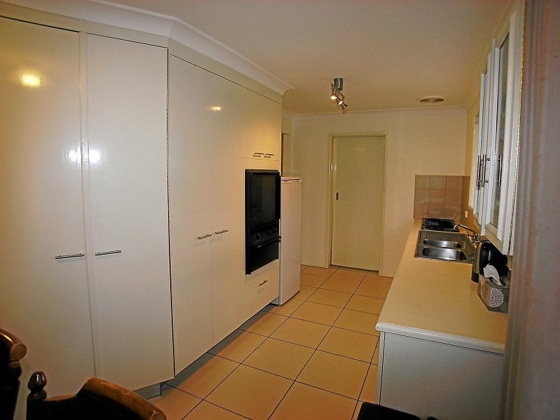 17 Matthews Avenue, Orange NSW 2800