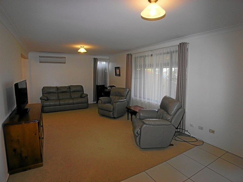 17 Matthews Avenue, Orange NSW 2800