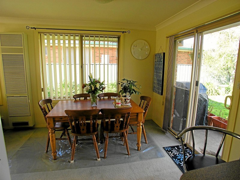40 Coombes Place, Orange NSW 2800