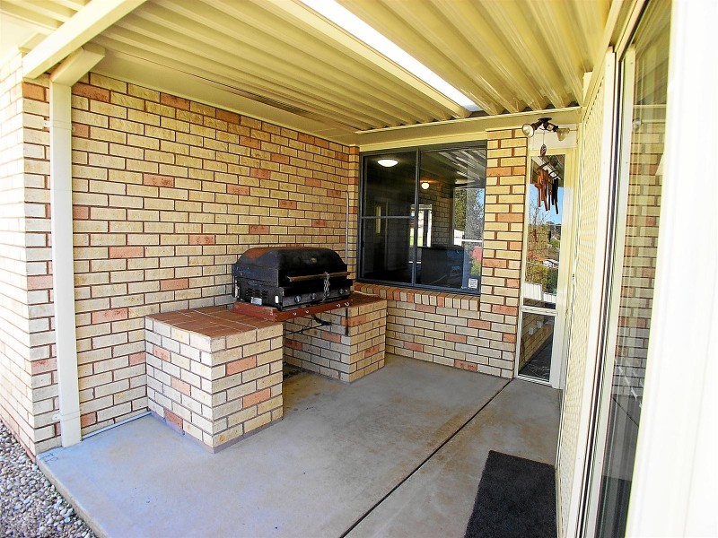 39 Booth Crescent, Orange NSW 2800