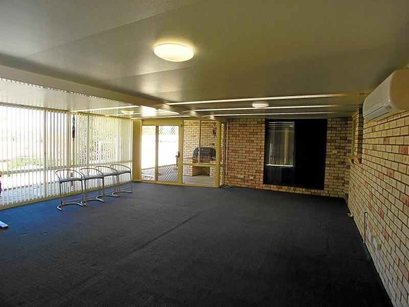 39 Booth Crescent, Orange NSW 2800