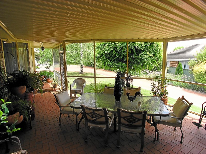 17 Redgum Avenue, Orange NSW 2800