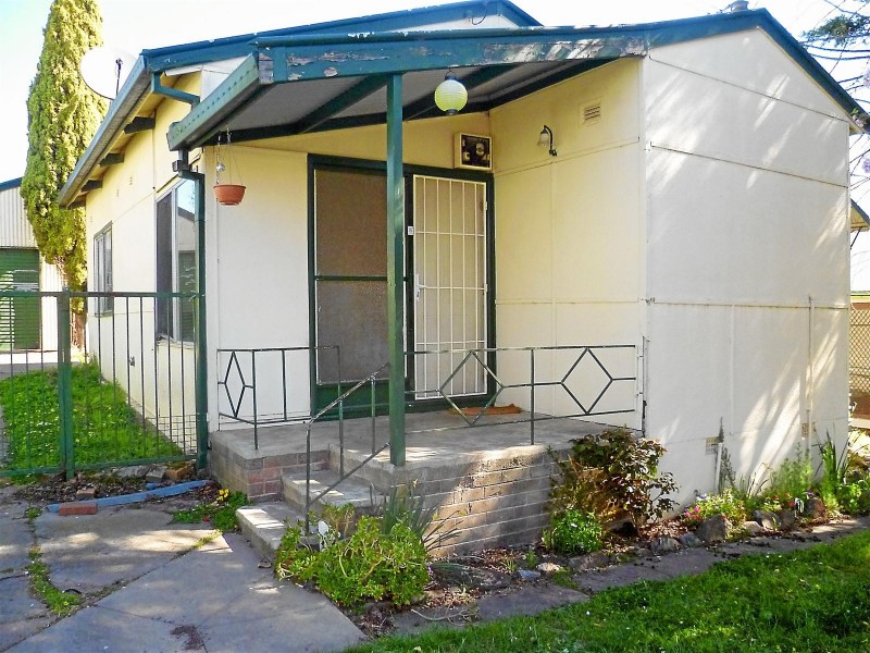 22 Moresby Street, Orange NSW 2800