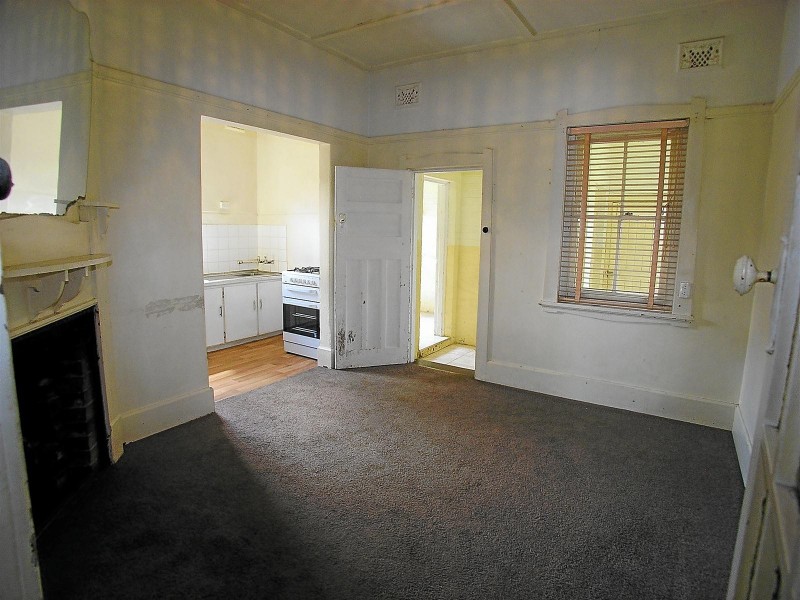 5 March Street, Orange NSW 2800
