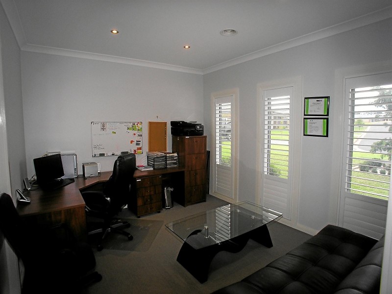 64 Carwoola Drive, Orange NSW 2800