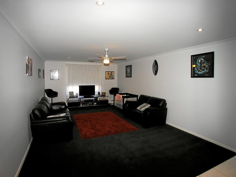34 Robinson Court, Orange NSW 2800
