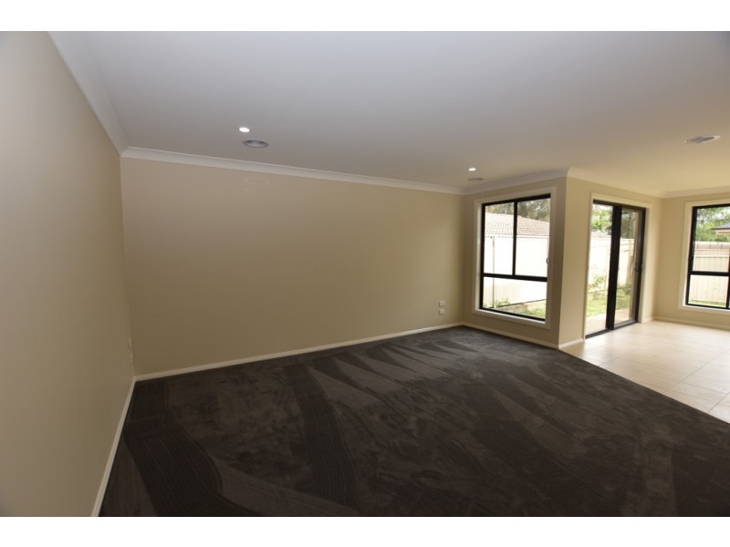 1 / 93 Margaret Street, Orange NSW 2800