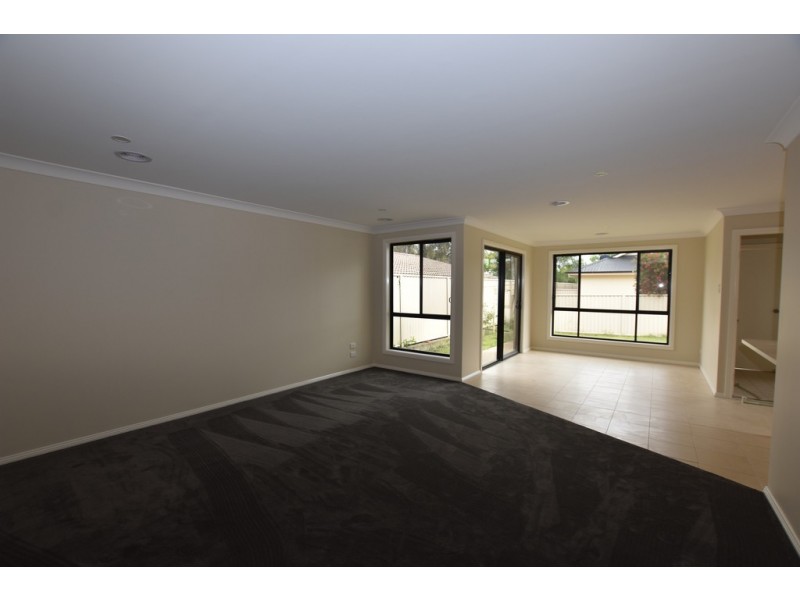 1 / 93 Margaret Street, Orange NSW 2800