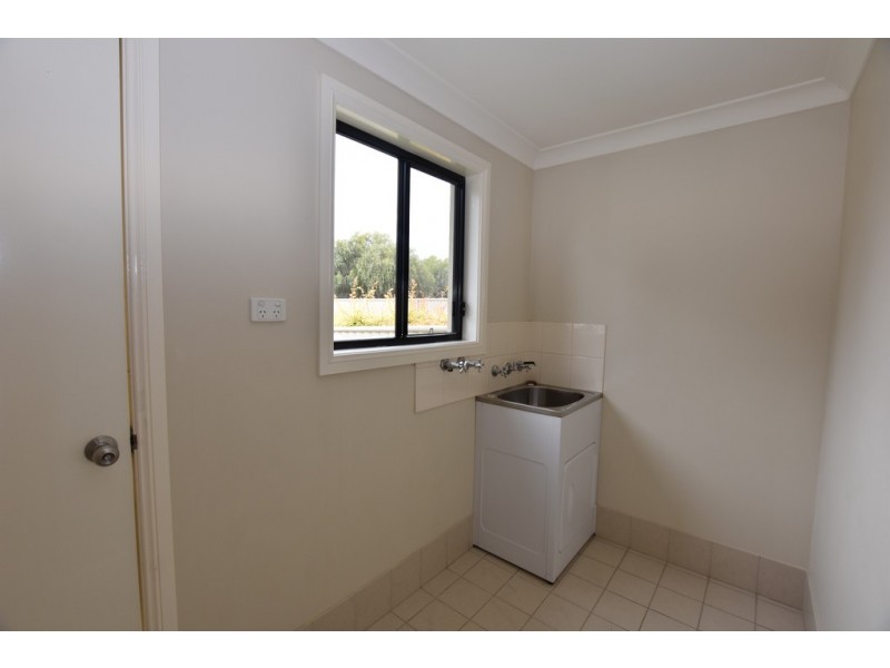 1 / 93 Margaret Street, Orange NSW 2800