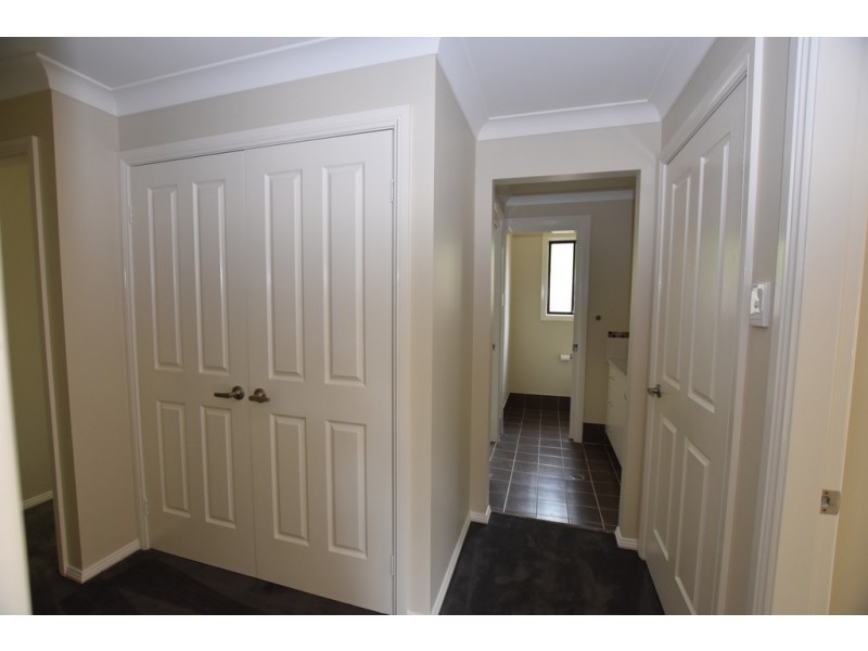 1 / 93 Margaret Street, Orange NSW 2800