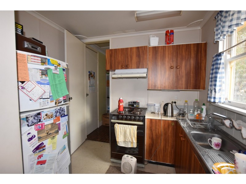 6 Leumeah Road, Orange NSW 2800