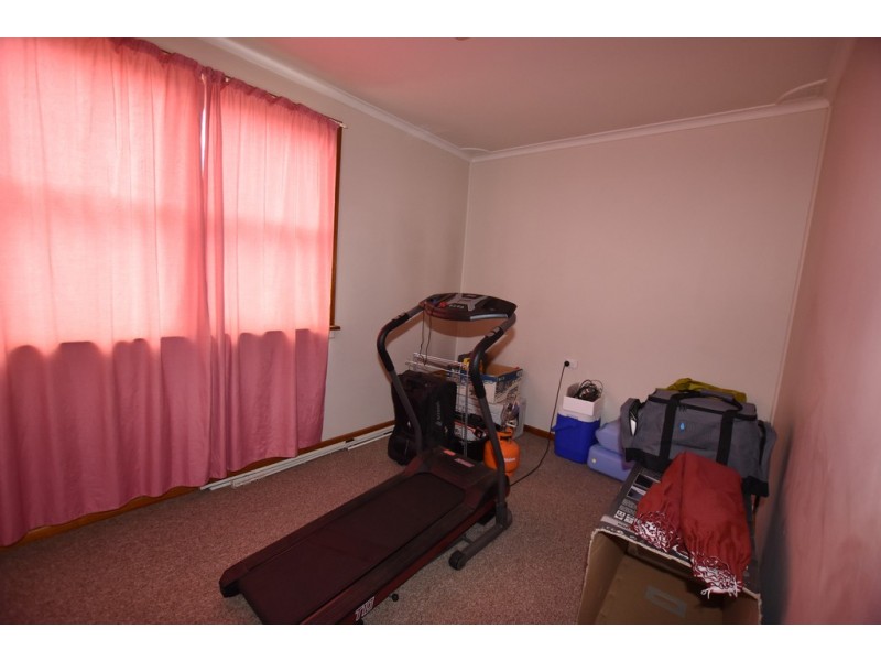 6 Leumeah Road, Orange NSW 2800