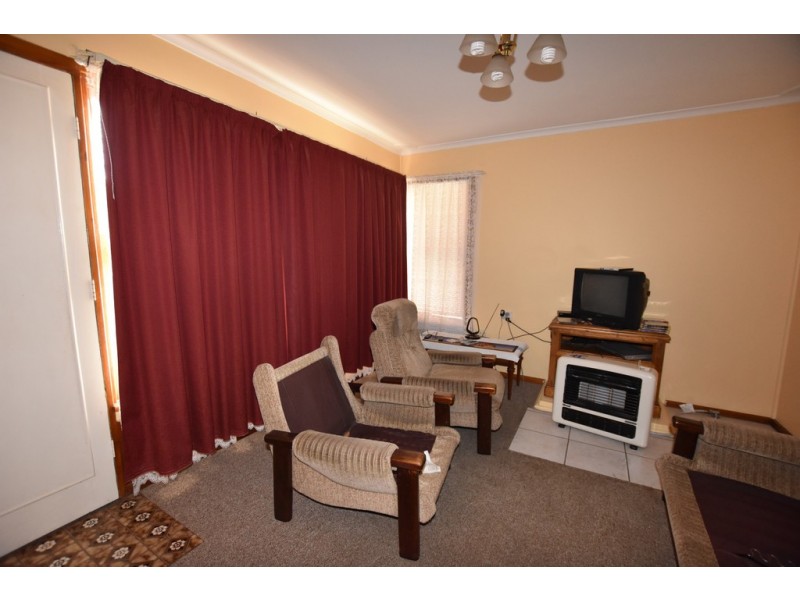 6 Leumeah Road, Orange NSW 2800